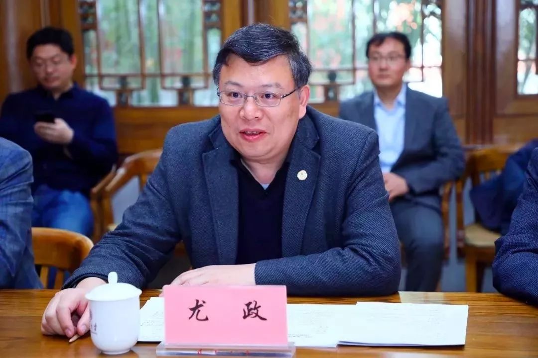 何享健与国际品牌的竞争_何享健与国际品牌的竞争_何享健与国际品牌的竞争