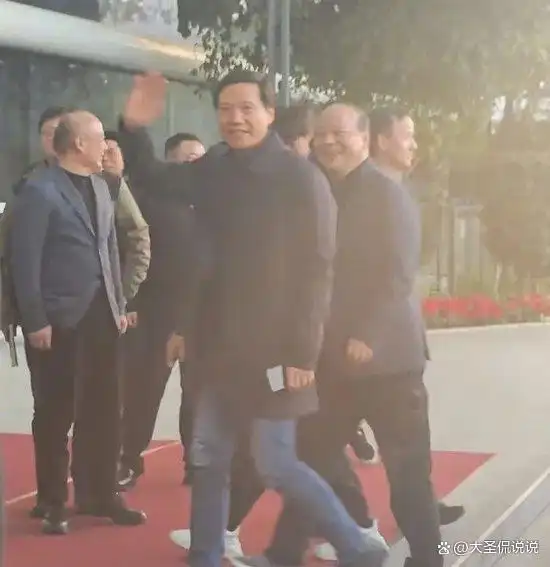 小米进军汽车行业优势_如何提升小米汽车的市场竞争力？_小米进军汽车市场