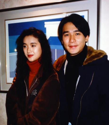 周润发和林青霞金像奖视频_林青霞与周润发的银幕搭档_周润发林青霞颁奖视频字幕版