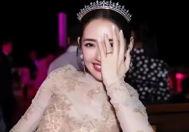 李连杰广告_李连杰dvd广告_李连杰在商业广告中的魅力